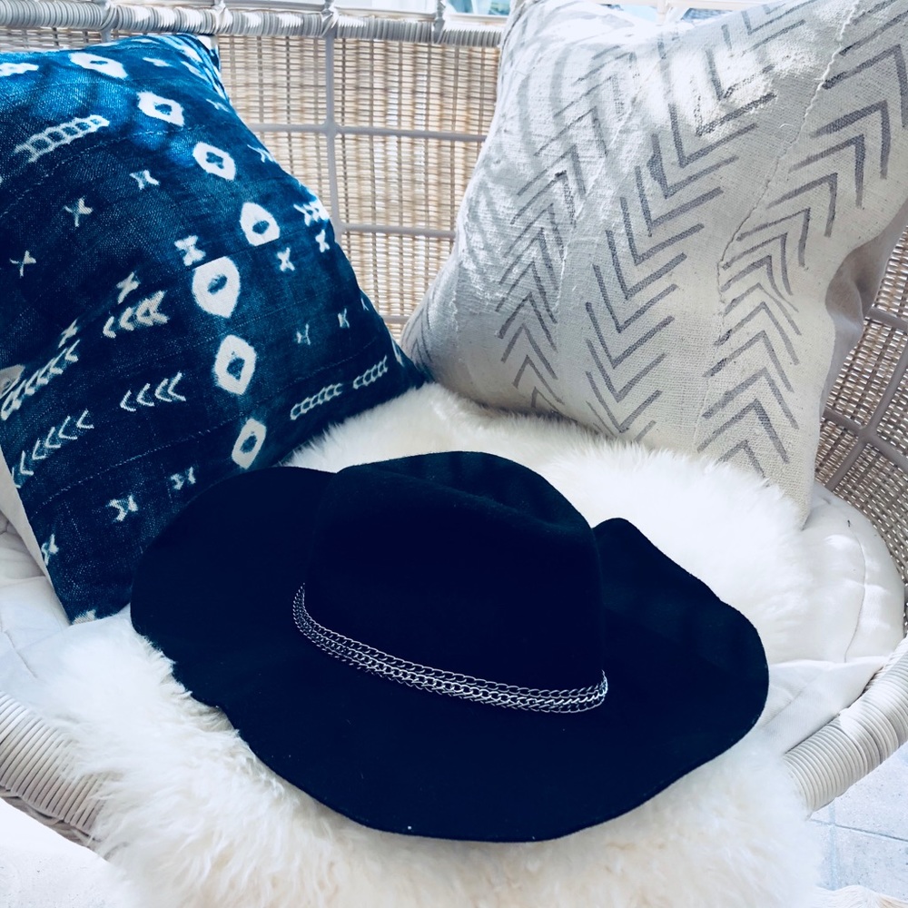 Phase 3 Wide Rim Hat